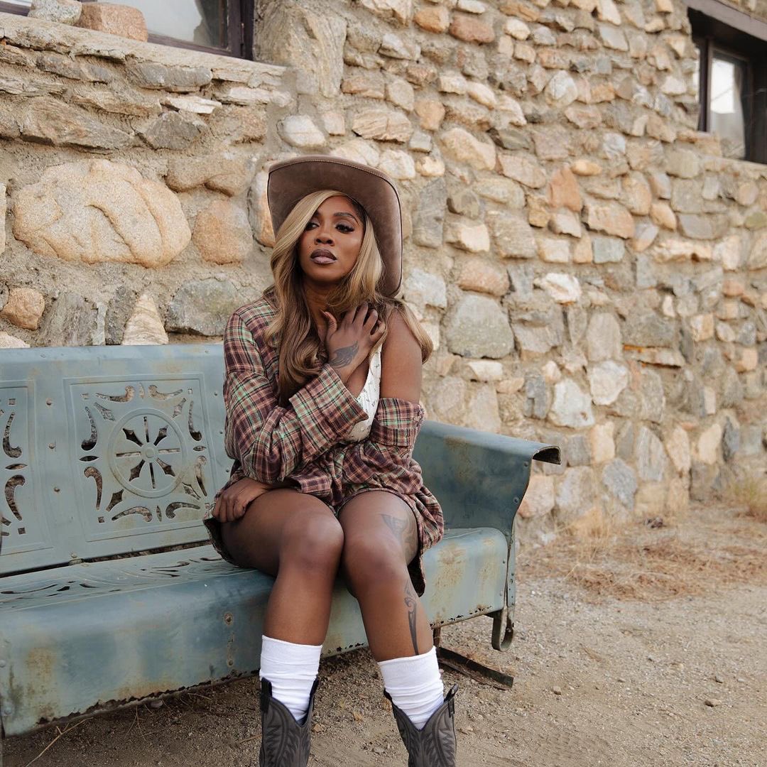 You are currently viewing “I am still looking for someone’s son” – Tiwa Savage