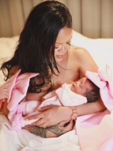 Read more about the article Rihanna & A$AP Rocky Welcome Baby Girl