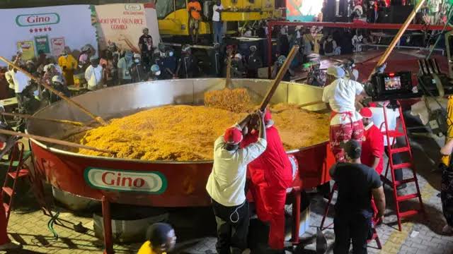 You are currently viewing Guinness World Record: Hilda Baci Completes World’s Largest Pot of Jollof Rice (Videos)